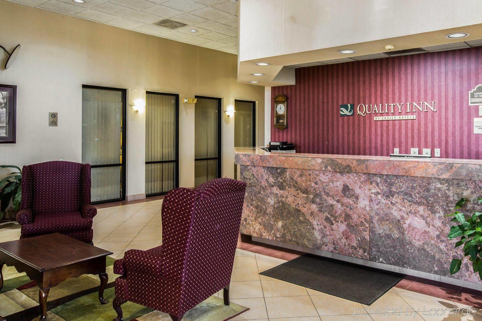 Days Inn By Wyndham Mocksville Buitenkant foto