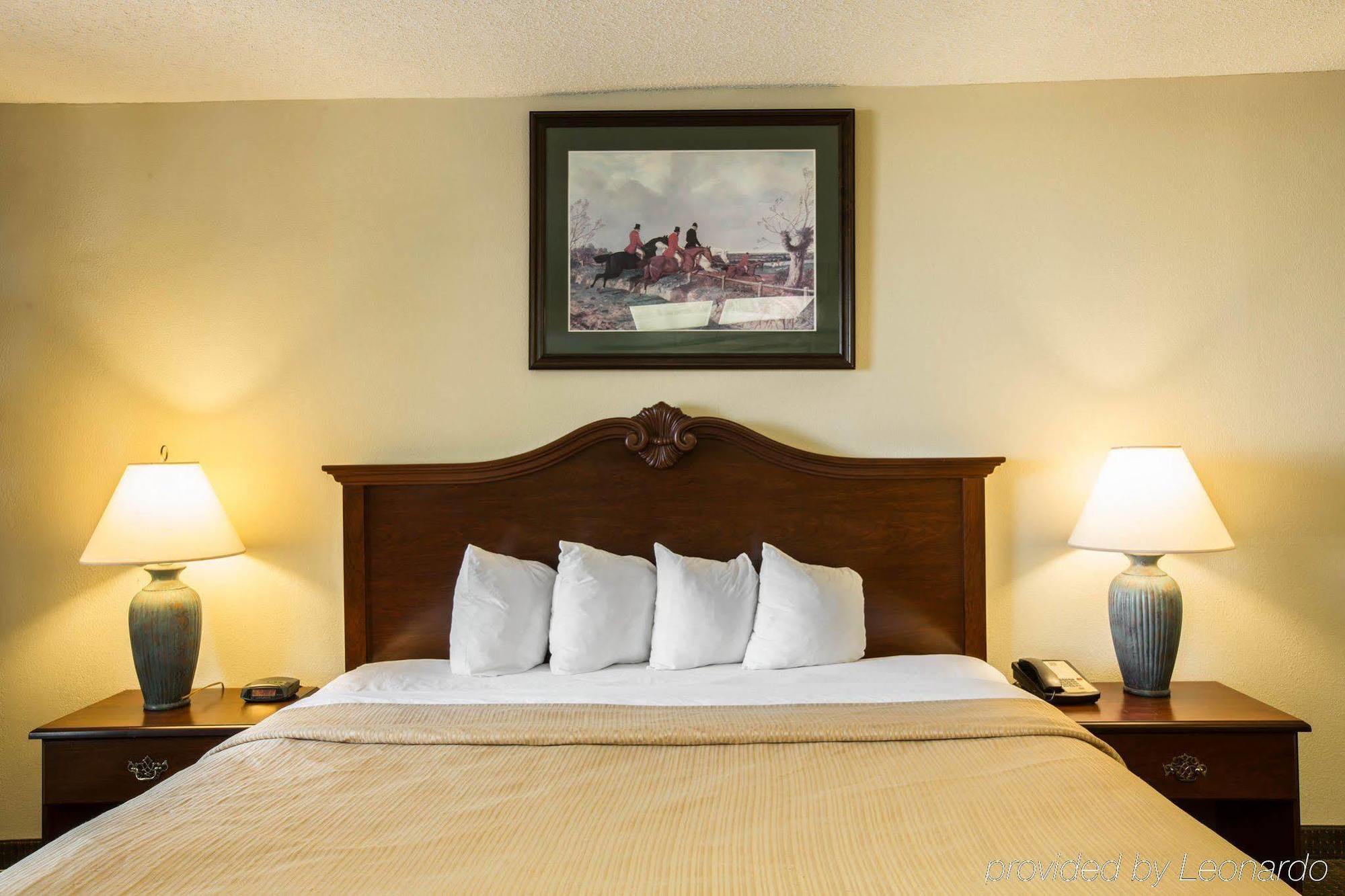 Days Inn By Wyndham Mocksville Buitenkant foto